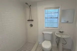 3711 N 35th St, Tampa, FL 33610 - Photo 21