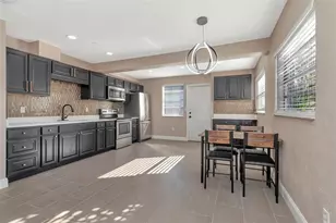 2629 14th Ave S, Saint Petersburg, FL 33712 - Photo 5