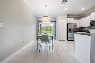 2166 Great Sapphire Ln, Lutz, FL 33558 - Photo 9