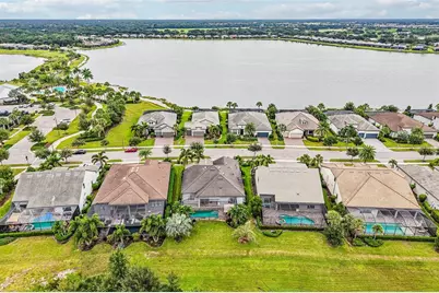 7973 Grande Shores Drive, Sarasota, FL 34240 - Photo 37