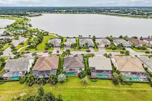 7973 Grande Shores Dr, Sarasota, FL 34240 - Photo 37