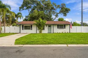 5207 56th Ave N, Saint Petersburg, FL 33709 - Photo 5