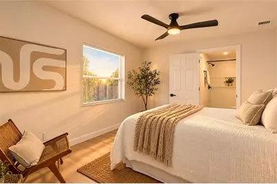 5207 56th Avenue N, Saint Petersburg, FL 33709 - Photo 3