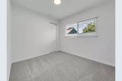 4014 McLane Drive, Tampa, FL 33610 - Photo 19