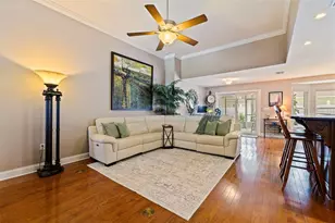 10612 Lake Vista Dr, Seminole, FL 33772 - Photo 9