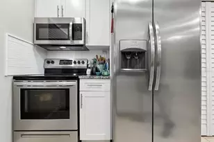 2438 Enterprise Rd, Clearwater, FL 33763 - Photo 9