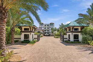 455 Pinellas Bayway S, Tierra Verde, FL 33715 - Photo 3
