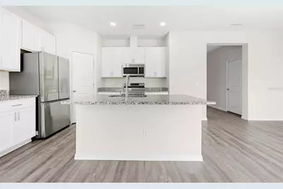 8952 Mississippi Run, Weeki Wachee, FL 34613 - Photo 13