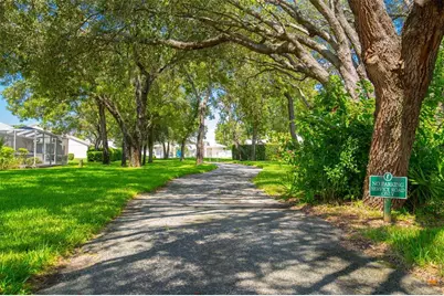 8952 Mississippi Run, Weeki Wachee, FL 34613 - Photo 53