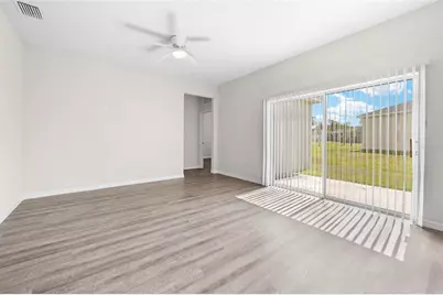 8952 Mississippi Run, Weeki Wachee, FL 34613 - Photo 7