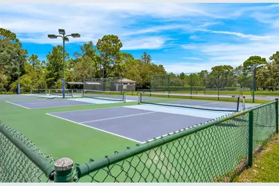 8952 Mississippi Run, Weeki Wachee, FL 34613 - Photo 65