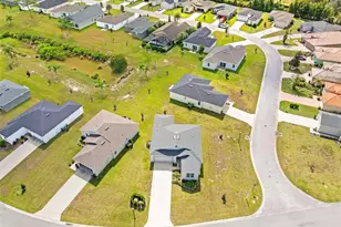 8952 Mississippi Run, Weeki Wachee, FL 34613 - Photo 43