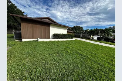 2518 Hickory Court, Clearwater, FL 33761 - Photo 29