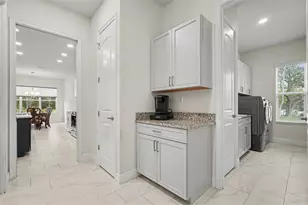 18117 Parakeet Rd, Weeki Wachee, FL 34614 - Photo 17