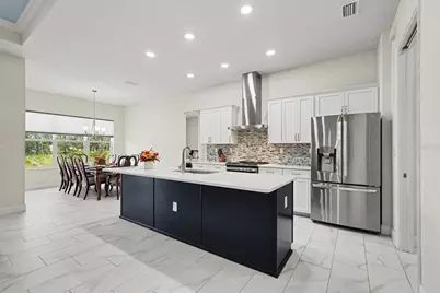 18117 Parakeet Road, Weeki Wachee, FL 34614 - Photo 15
