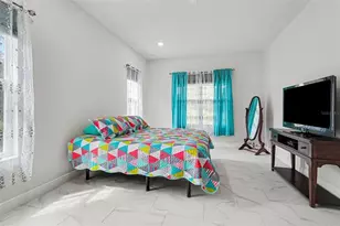 18117 Parakeet Rd, Weeki Wachee, FL 34614 - Photo 19