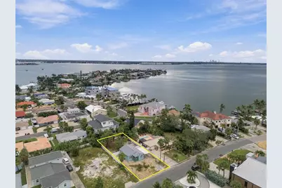 266 44th Avenue, Saint Pete Beach, FL 33706 - Photo 11