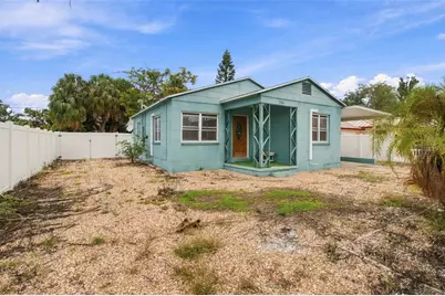 266 44th Avenue, Saint Pete Beach, FL 33706 - Photo 1