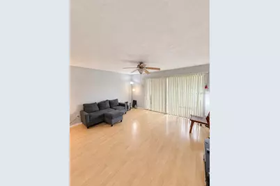 4209 Winding Moss Trail #201, Tampa, FL 33613 - Photo 3