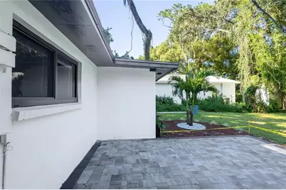307 Glen Burnie Avenue, Temple Terrace, FL 33617 - Photo 29