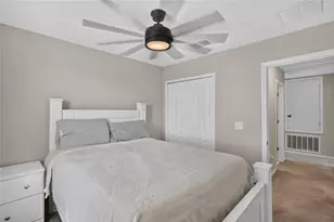 5111 White Chicory Dr, Apollo Beach, FL 33572 - Photo 37