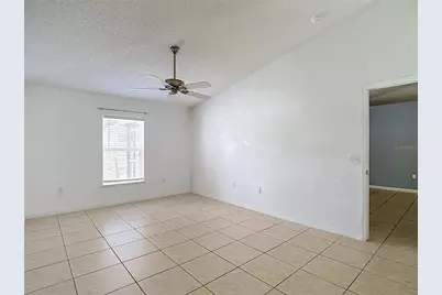12730 Kings Lake Drive, Gibsonton, FL 33534 - Photo 19