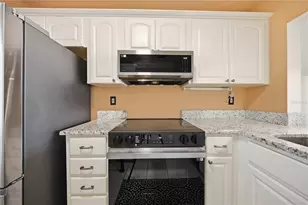 1408 Millstream Ln, Dunedin, FL 34698 - Photo 11