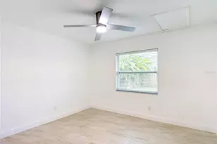 5118 Brynn Mawr Dr, Tampa, FL 33624 - Photo 35