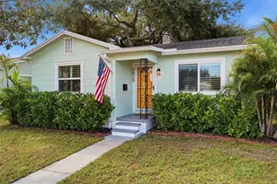 3820 Burlington Ave N, Saint Petersburg, FL 33713 - Photo 1