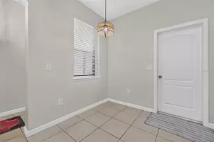 5155 Bay Isle Cir, Clearwater, FL 33760 - Photo 7