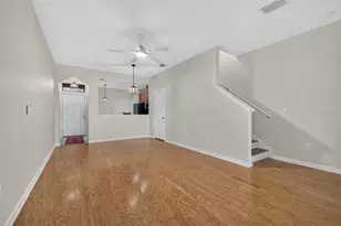 5155 Bay Isle Cir, Clearwater, FL 33760 - Photo 13