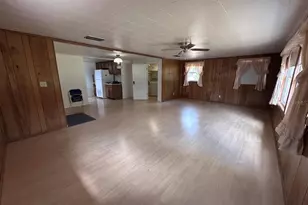 2612 S 67th St, Tampa, FL 33619 - Photo 9