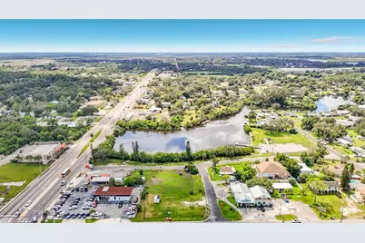 203 1st Street NW, Ruskin, FL 33570 - Photo 7