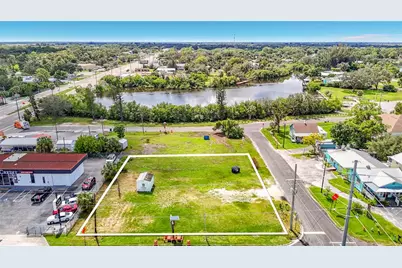 203 1st Street NW, Ruskin, FL 33570 - Photo 1