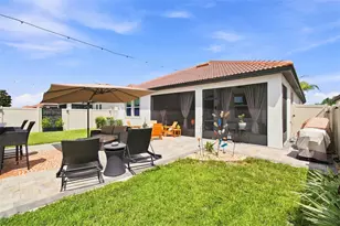 17408 Holly Wl Ave, Wimauma, FL 33598 - Photo 23