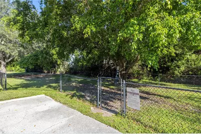 10263 Gandy Boulevard N #315, Saint Petersburg, FL 33702 - Photo 49