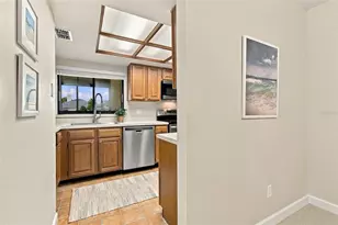 13036 Village Chase Cir, Tampa, FL 33618 - Photo 21