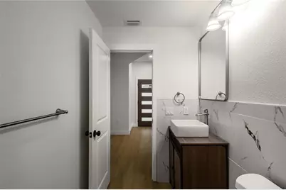 910 E Osborne Avenue, Tampa, FL 33603 - Photo 17