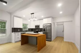 910 E Osborne Ave, Tampa, FL 33603 - Photo 5