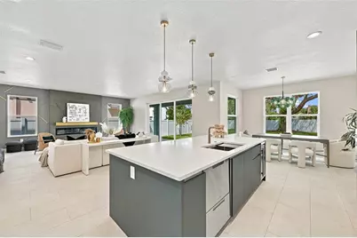 3203 W Wyoming Avenue, Tampa, FL 33611 - Photo 13