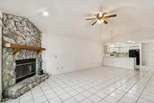 23227 Club Villas Dr, Land O Lakes, FL 34639 - Photo 9