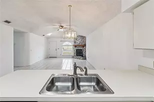 23227 Club Villas Dr, Land O Lakes, FL 34639 - Photo 15