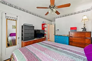 4139 1st St NE, Saint Petersburg, FL 33703 - Photo 17