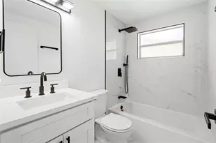 8525 Briar Patch Dr, Port Richey, FL 34668 - Photo 23