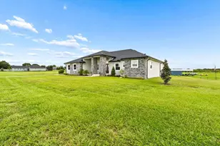 5302 Varn Rd, Plant City, FL 33565 - Photo 3