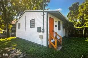 2305 E 23rd Ave, Tampa, FL 33605 - Photo 1