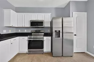 3186 Bayshore Oaks Dr, Tampa, FL 33611 - Photo 29