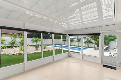 221 N Duncan Avenue, Clearwater, FL 33755 - Photo 9