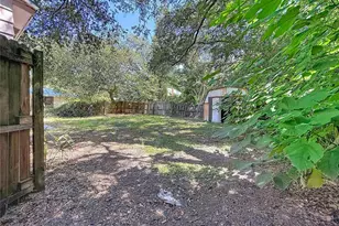 331 Marie St, Palm Harbor, FL 34683 - Photo 25