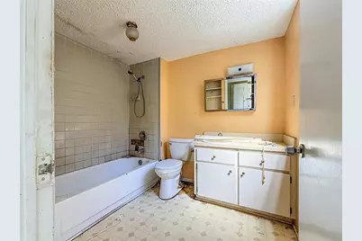 331 Marie St, Palm Harbor, FL 34683 - Photo 21
